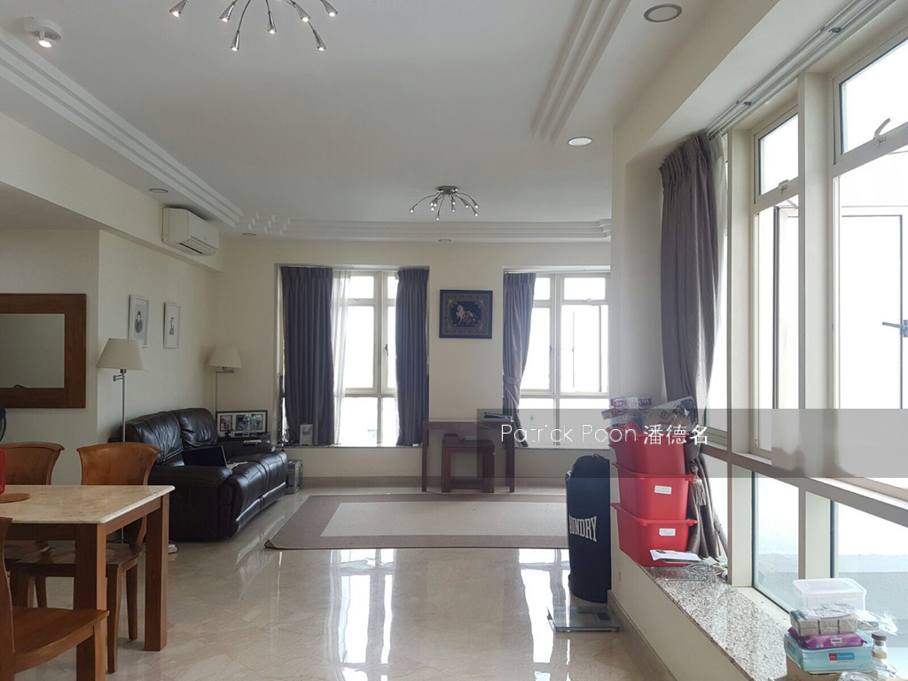 Parc Palais thumbnail photo